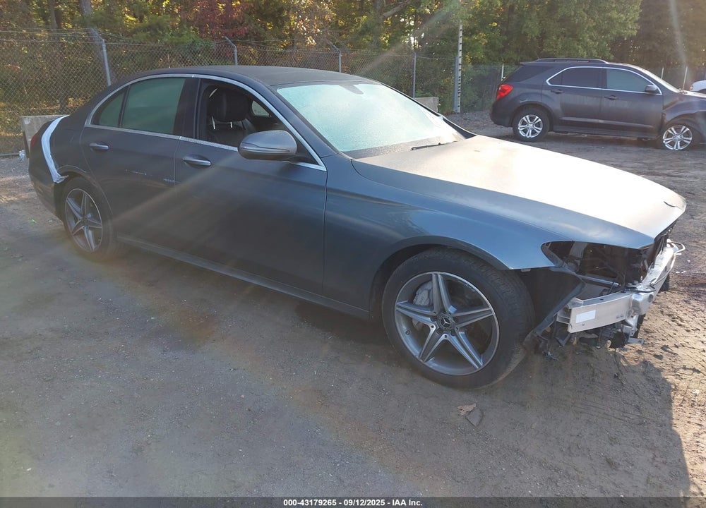 2018 MERCEDES-BENZ E 300 4MATIC VIN: WDDZF4KB5JA384497