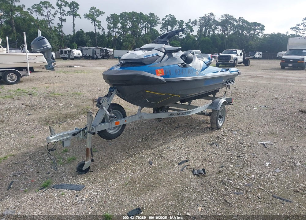 2019 SEADOO GTX 155 VIN: YDV03768J819