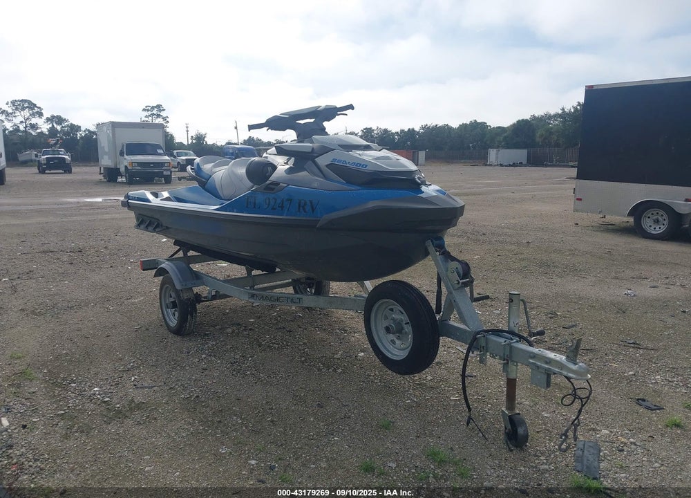 2019 SEADOO GTX 155 VIN: YDV03768J819