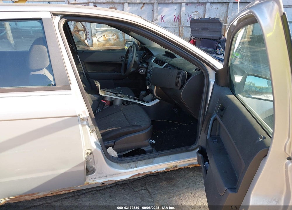 2011 FORD FOCUS VIN: 1FAHP3FN2BW189422