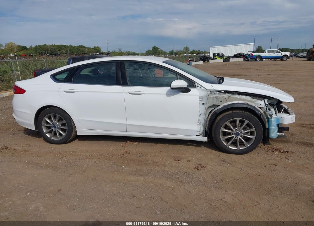 2017 FORD FUSION SE VIN: 3FA6P0H73HR145249