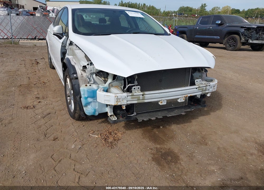 2017 FORD FUSION SE VIN: 3FA6P0H73HR145249
