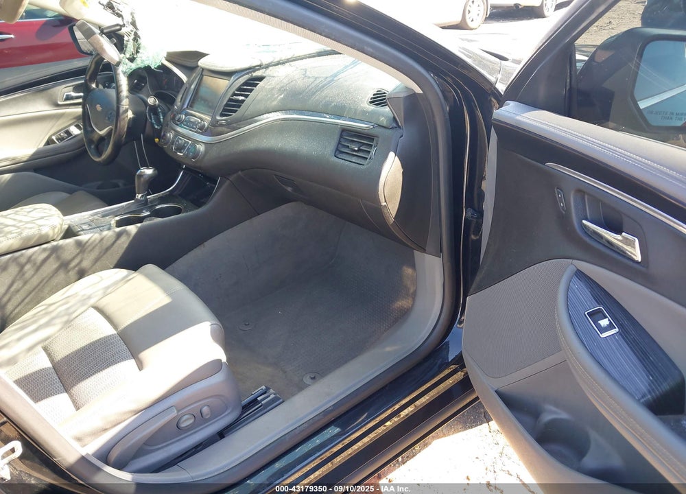 2018 CHEVROLET IMPALA VIN: 1G1105S39JU122464