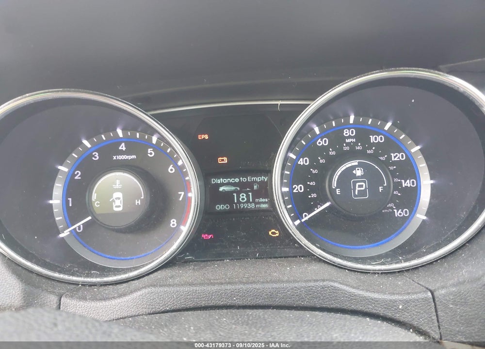 2011 HYUNDAI SONATA VIN: 5NPEB4AC2BH081993