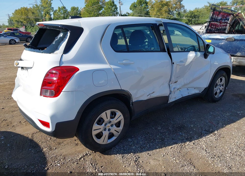 2018 CHEVROLET TRAX VIN: 3GNCJKSB4JL270042
