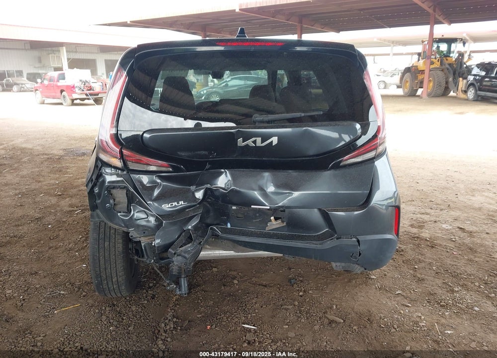 2023 KIA SOUL VIN: KNDJ23AU5P7199341