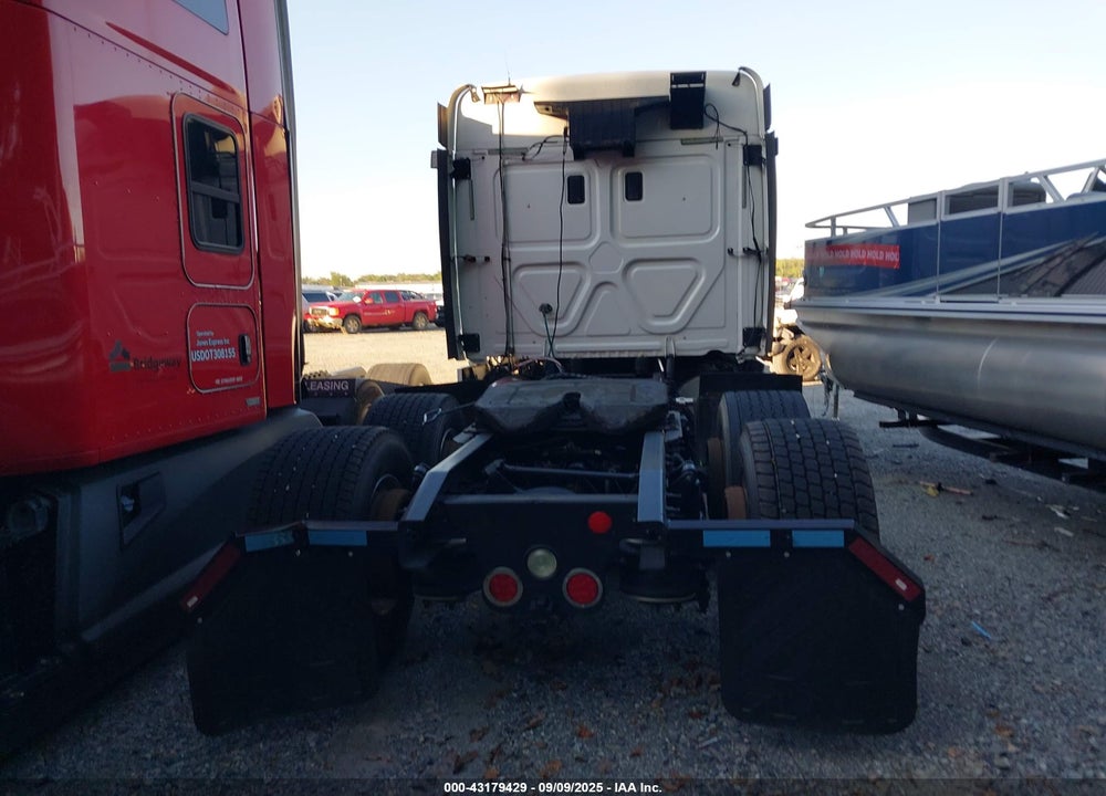 2014 FREIGHTLINER CASCADIA 125 VIN: 3AKJGLD60ESFM1846