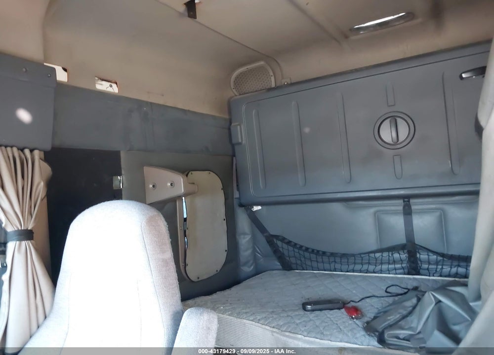 2014 FREIGHTLINER CASCADIA 125 VIN: 3AKJGLD60ESFM1846