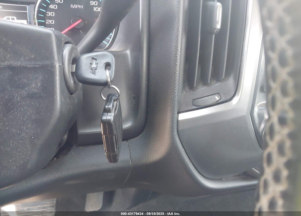 2017 CHEVROLET SILVERADO 1500 VIN: 3GCPCREH8HG106731