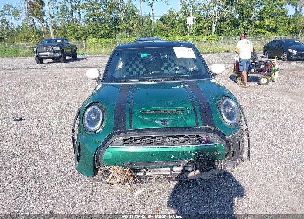 2022 MINI HARDTOP VIN: WMW53DK07N2P55172