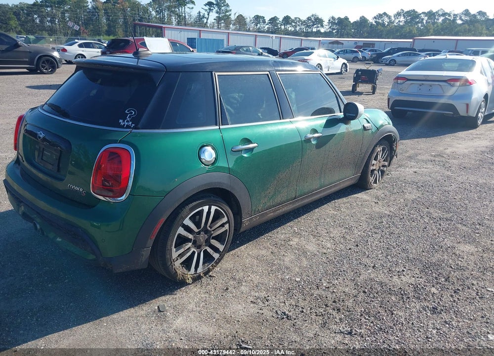 2022 MINI HARDTOP VIN: WMW53DK07N2P55172