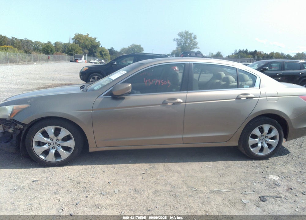 2009 HONDA ACCORD VIN: 1HGCP26749A007891