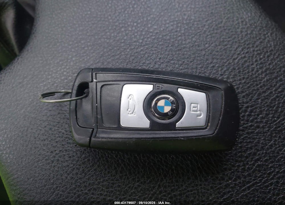 2014 BMW 3 SERIES VIN: WBA3C1C57EK113681