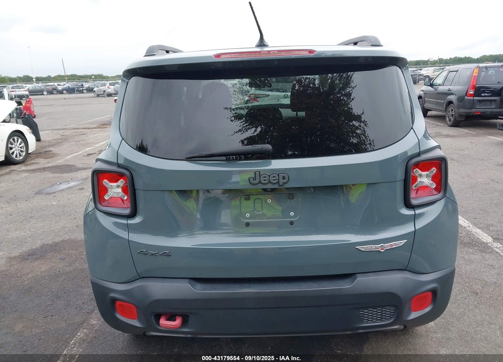2016 JEEP RENEGADE VIN: ZACCJBCT1GPC61864