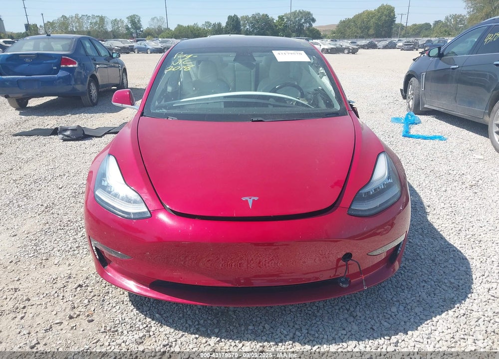 2018 TESLA MODEL 3 VIN: 5YJ3E1EB2JF112025