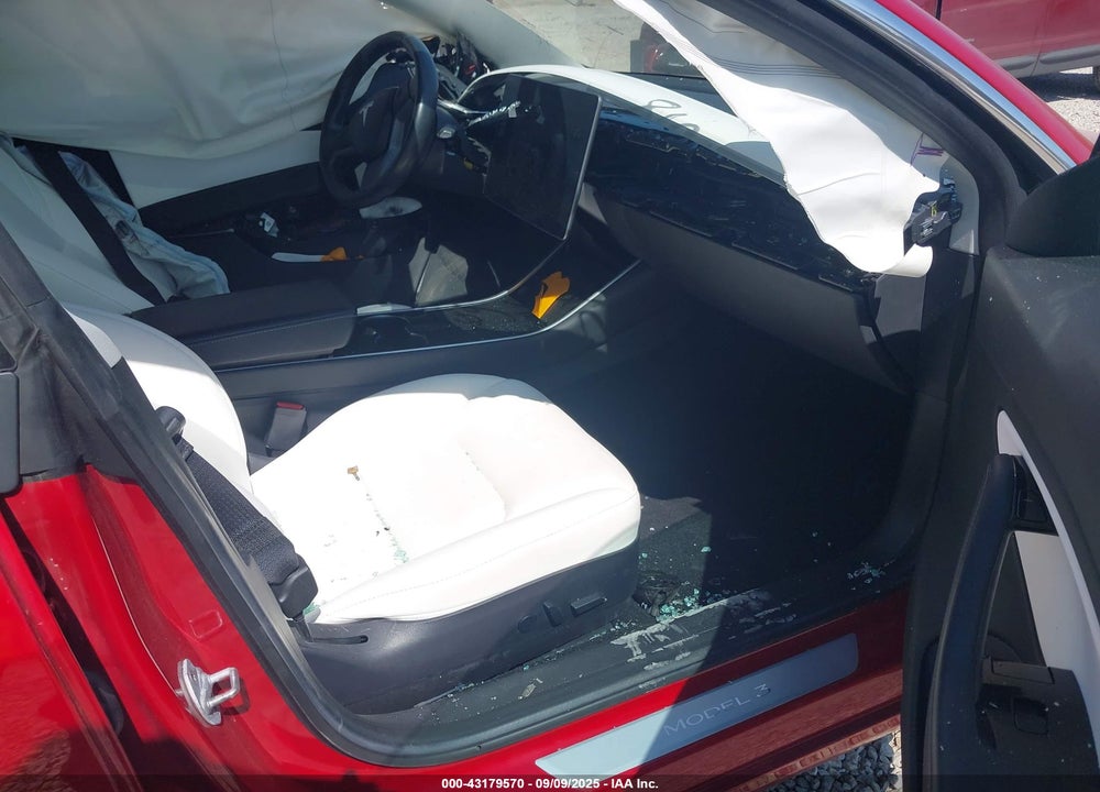 2018 TESLA MODEL 3 VIN: 5YJ3E1EB2JF112025