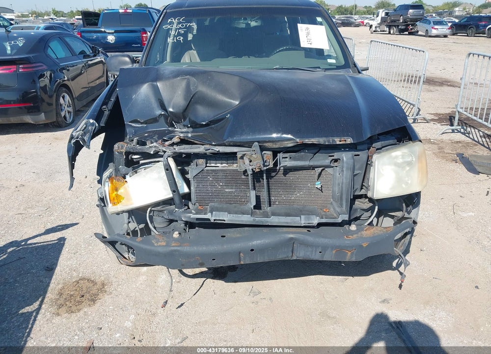 2003 GMC ENVOY XL SLE VIN: 1GKES16S936193530