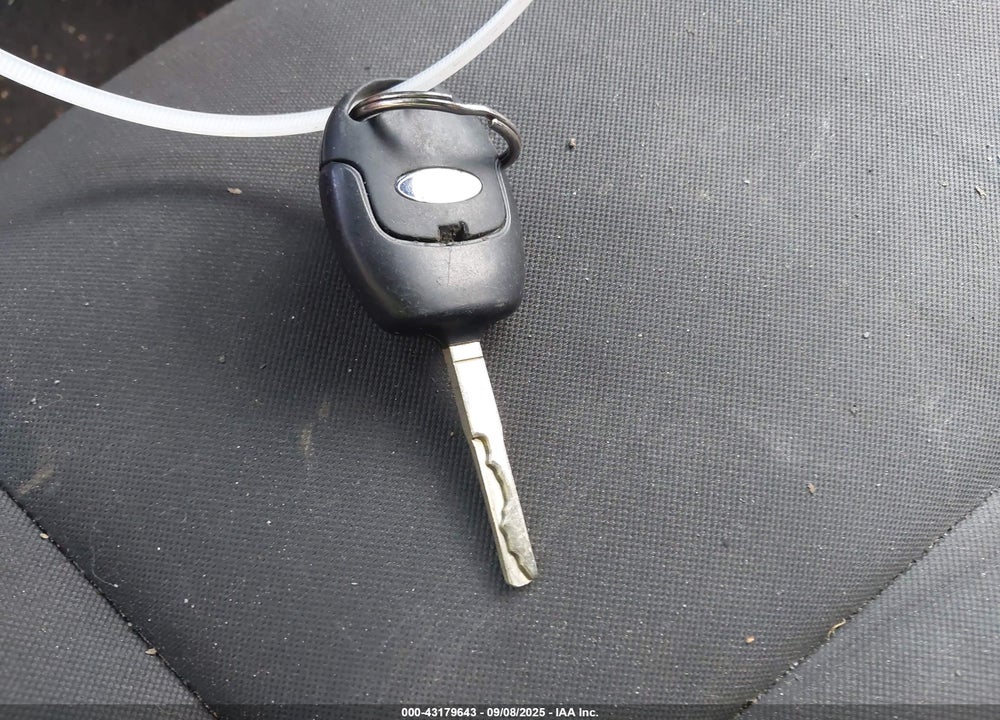 2014 FORD FIESTA VIN: 3FADP4EJ3EM122741
