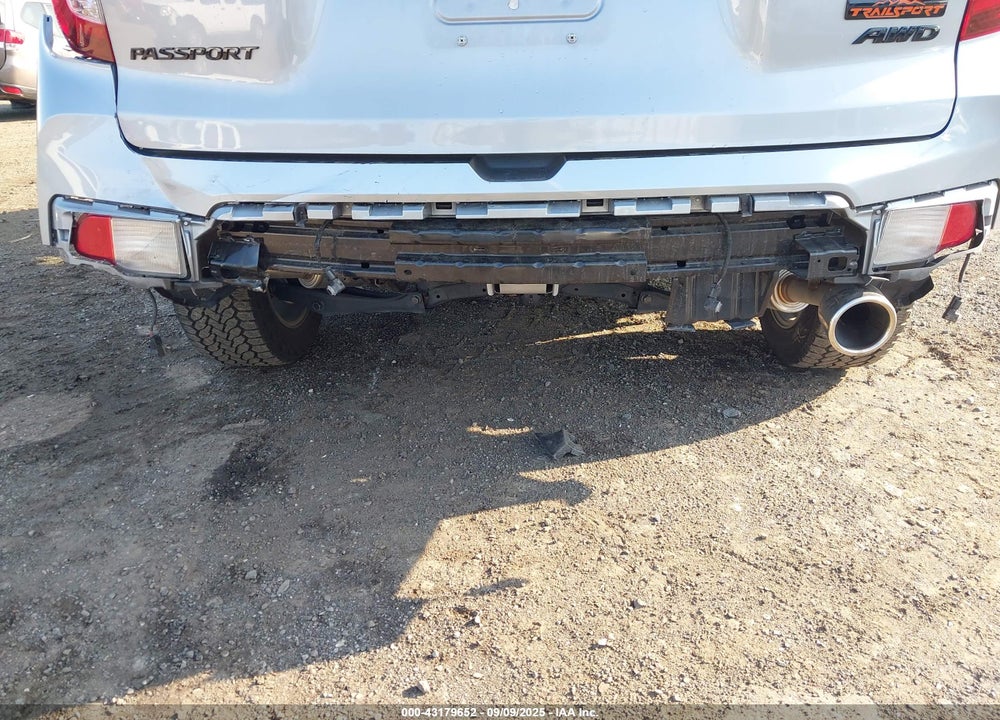 2024 HONDA PASSPORT VIN: 5FNYF8H63RB015048