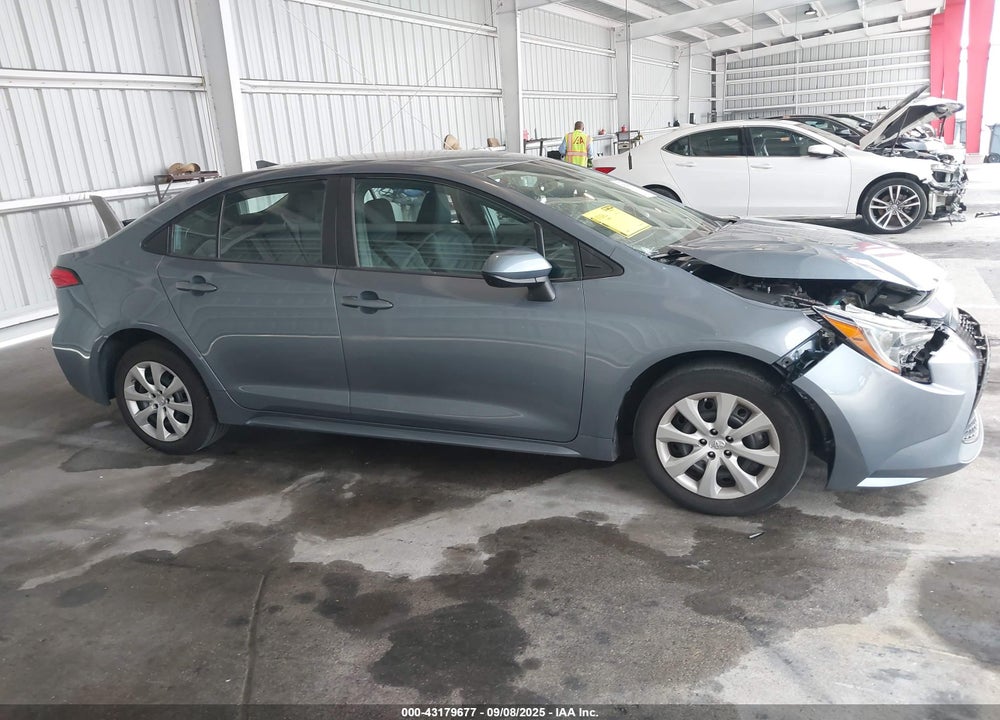 2021 TOYOTA COROLLA LE VIN: 5YFEPMAE5MP147851
