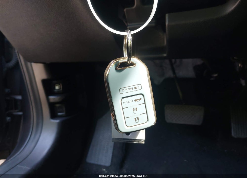 2017 HONDA HR-V VIN: 3CZRU6H76HM702973