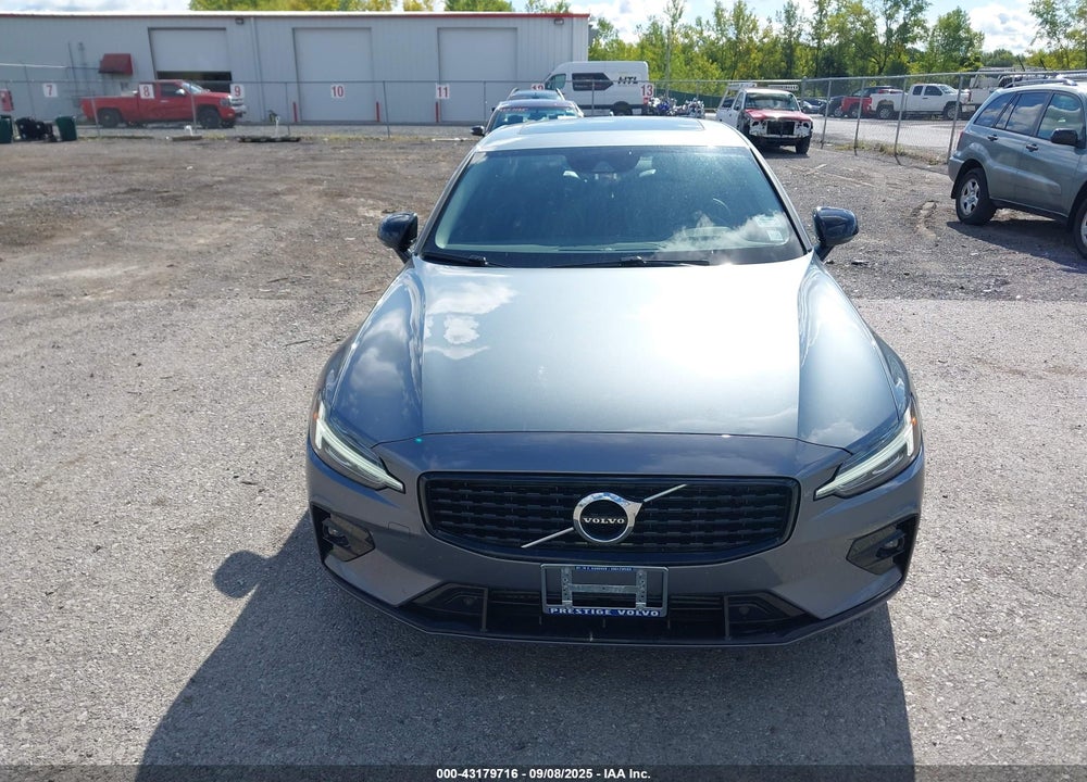 2021 VOLVO S60 VIN: 7JR102FZXMG123017