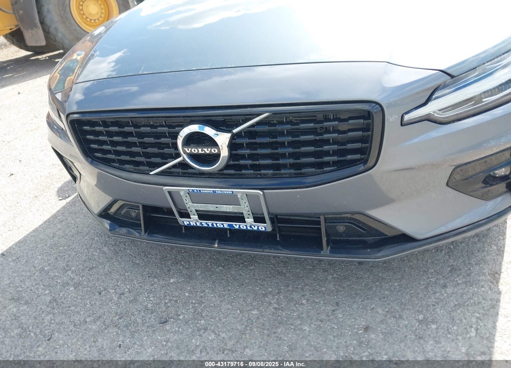 2021 VOLVO S60 VIN: 7JR102FZXMG123017