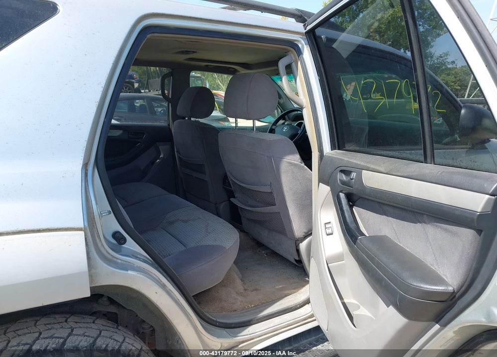 2005 TOYOTA 4RUNNER SR5 V6 VIN: JTEBU14R850056007