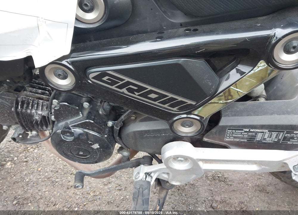 2023 HONDA GROM 125 VIN: MLHJC9210P5107758