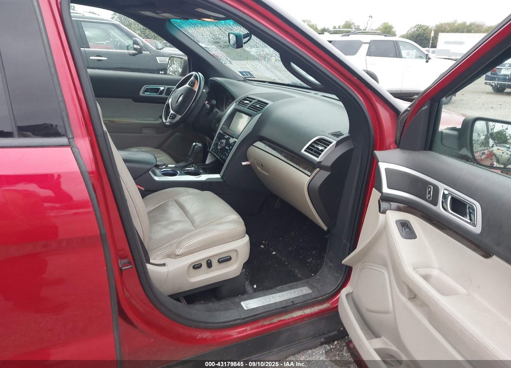 2011 FORD EXPLORER VIN: 1FMHK8F86BGA06402