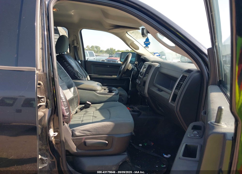 2013 RAM 2500 VIN: 3C6UR5CL5DG612519