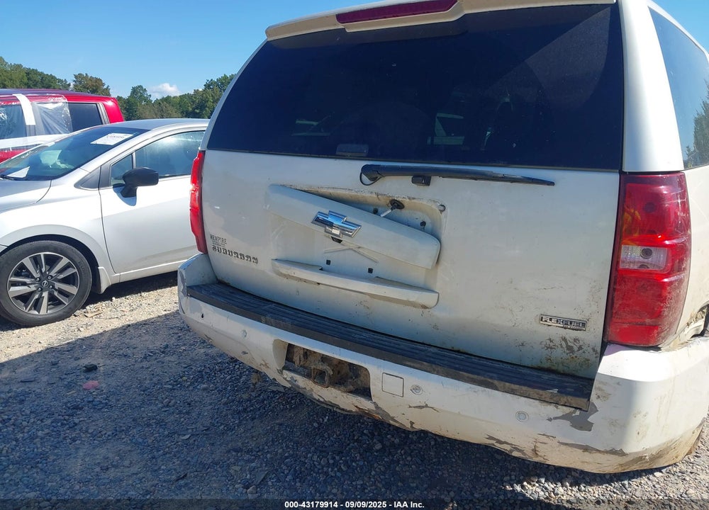 2008 CHEVROLET SUBURBAN 1500 LTZ VIN: 1GNFK16358R178612