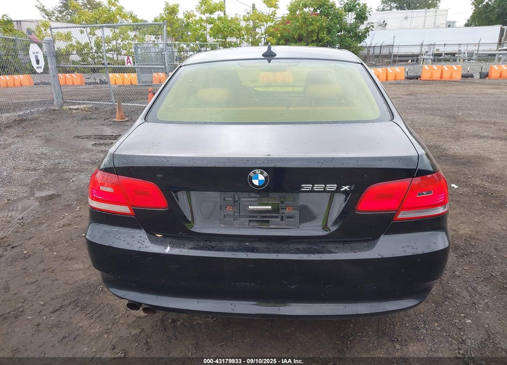 2008 BMW 328XI VIN: WBAWV53518P078822