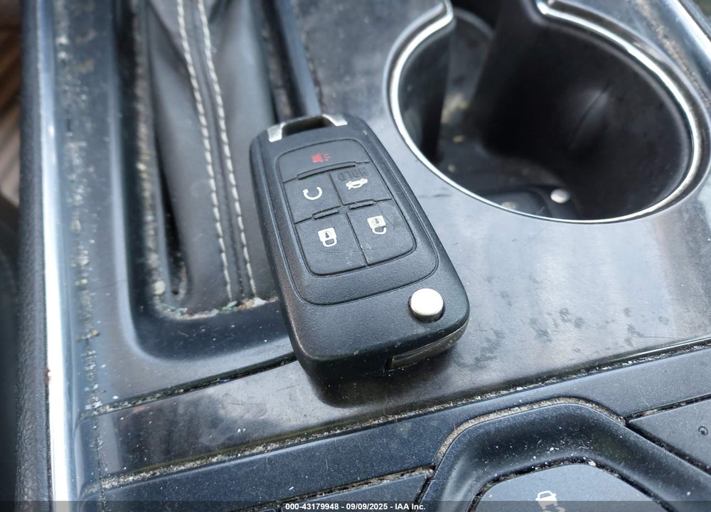 2014 CHEVROLET IMPALA VIN: 2G1155S33E9318369