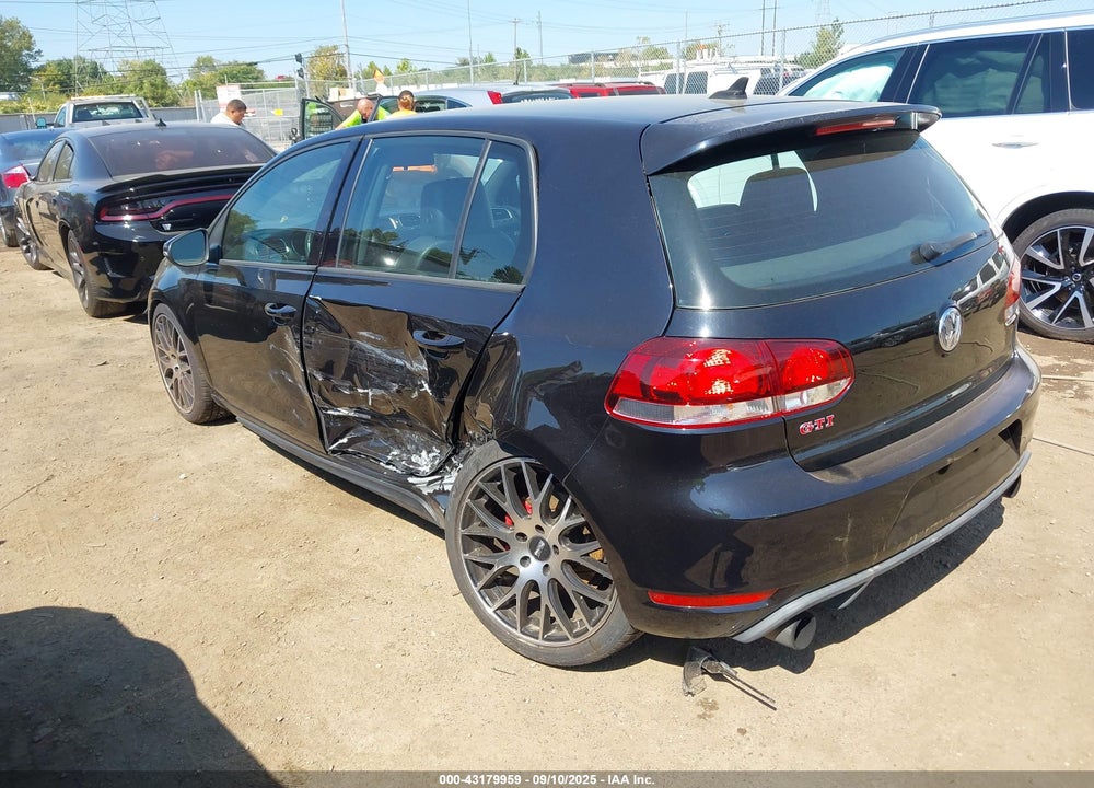 2011 VOLKSWAGEN GTI VIN: WVWHV7AJ4BW227583