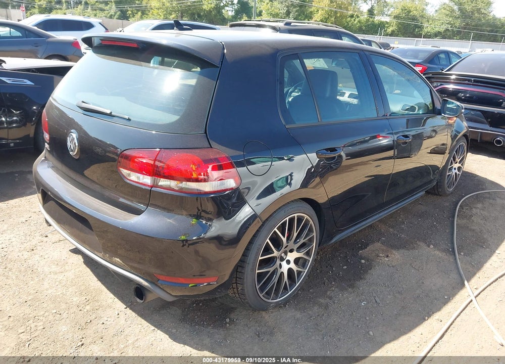 2011 VOLKSWAGEN GTI VIN: WVWHV7AJ4BW227583