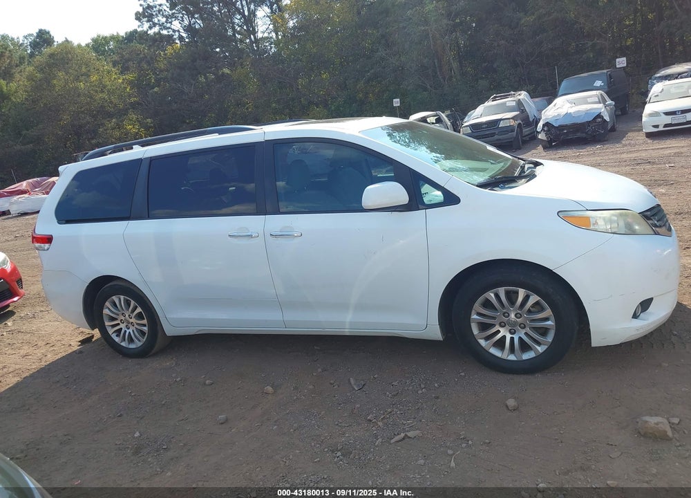 2011 TOYOTA SIENNA XLE V6 VIN: 5TDYK3DC9BS132502