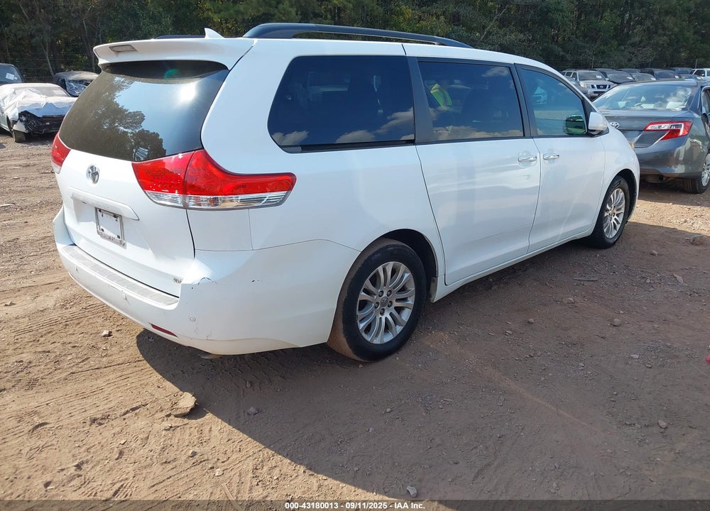 2011 TOYOTA SIENNA XLE V6 VIN: 5TDYK3DC9BS132502