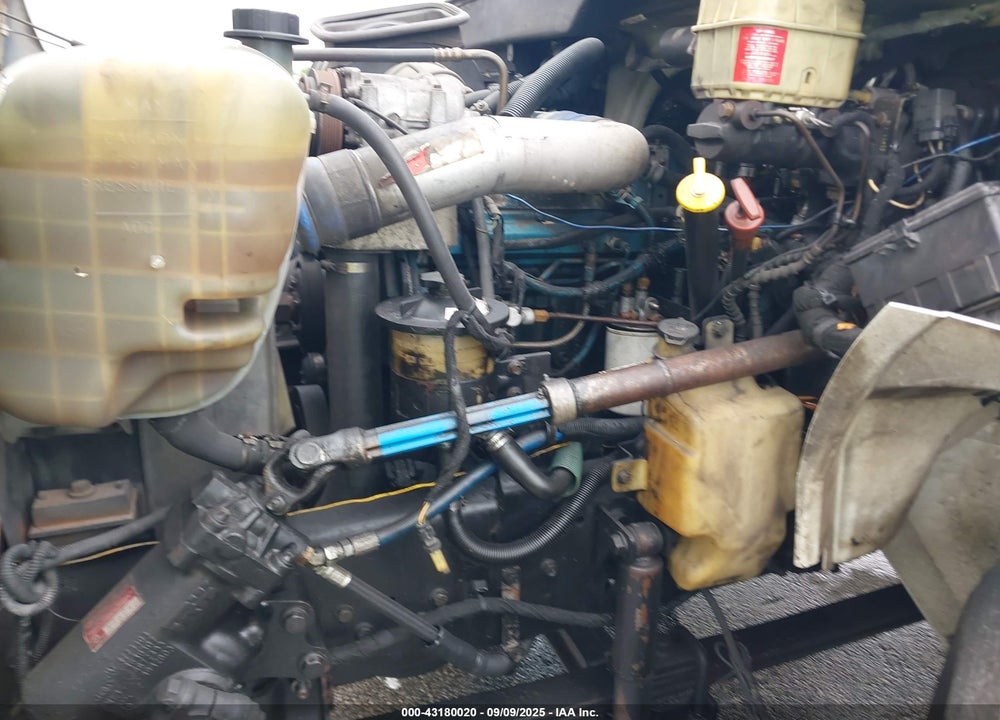 2004 INTERNATIONAL 4000 4300 VIN: 1HTMMAAM74H601641