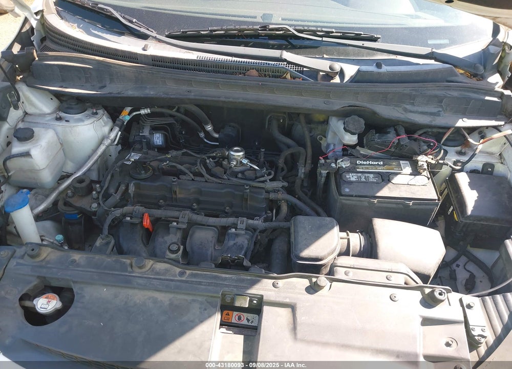 2014 HYUNDAI TUCSON SE VIN: KM8JU3AG9EU879547