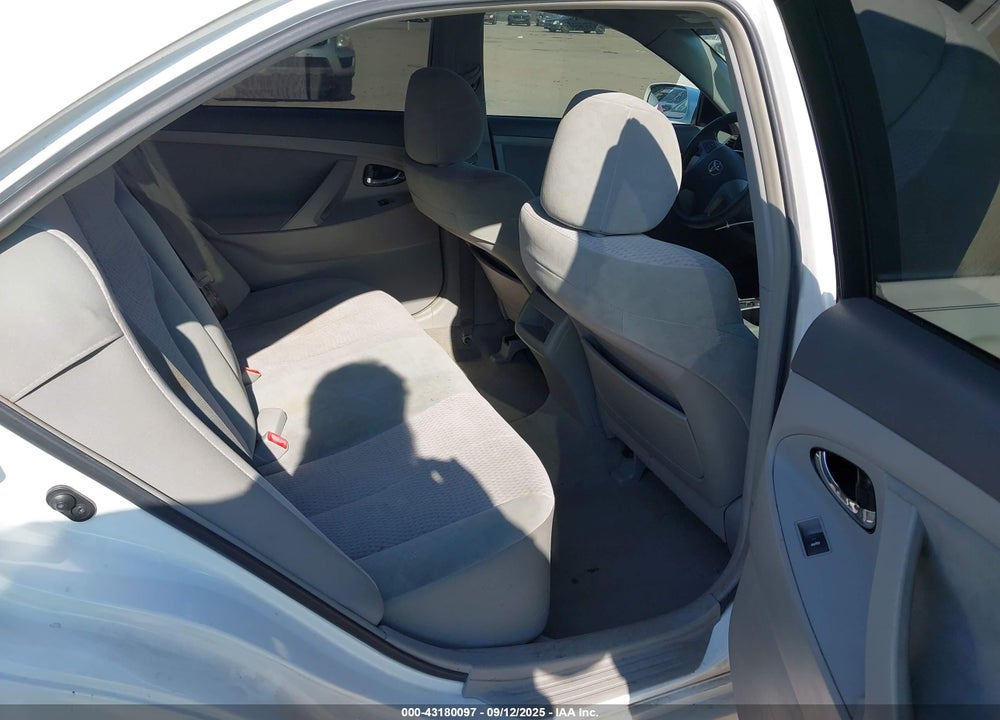 2011 TOYOTA CAMRY LE VIN: 4T1BF3EK3BU635160