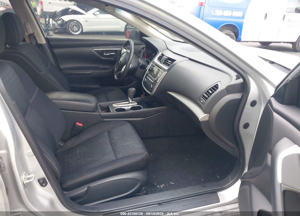 2018 NISSAN ALTIMA VIN: 1N4AL3AP4JC474550
