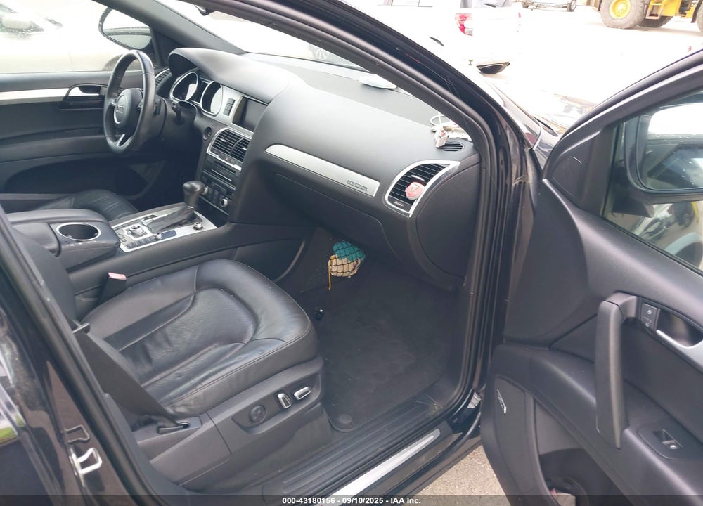 2014 AUDI Q7 VIN: WA1DGAFE2ED012120