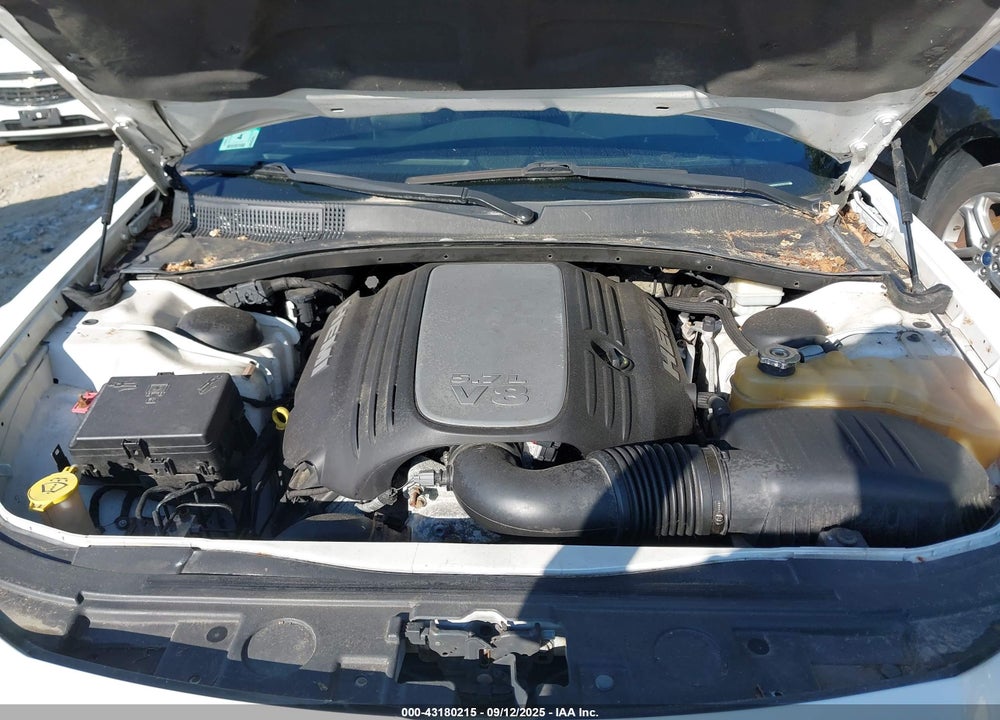 2013 CHRYSLER 300 VIN: 2C3CCAKT5DH533288