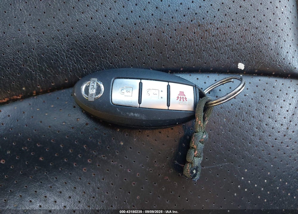 2011 NISSAN ROGUE VIN: JN8AS5MV1BW278265
