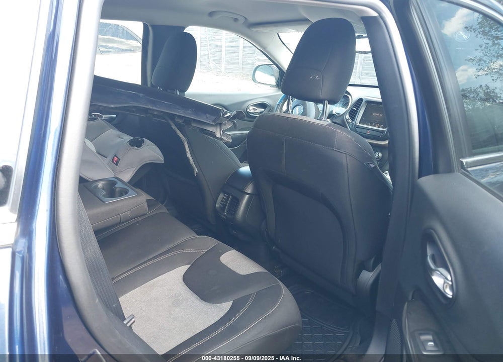 2014 JEEP CHEROKEE VIN: 1C4PJMCB1EW167780