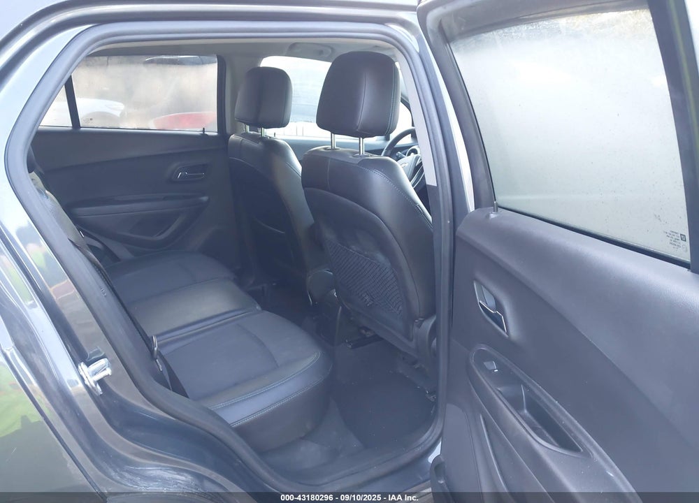 2016 CHEVROLET TRAX VIN: 3GNCJPSB7GL249045