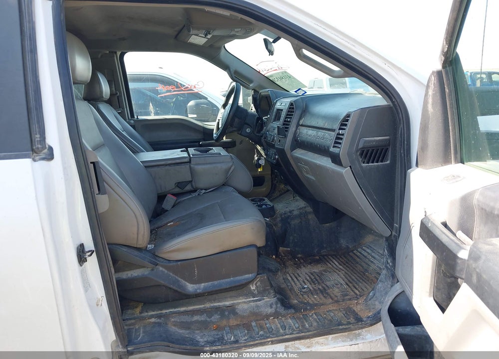 2019 FORD F-450 CHASSIS XL VIN: 1FD0X4HT9KEF21480