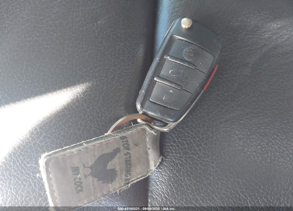 2010 AUDI A3 VIN: WAUBFBFM3AA075541