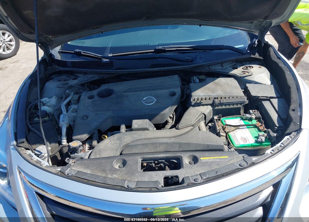 2013 NISSAN ALTIMA VIN: 1N4AL3AP1DN568815